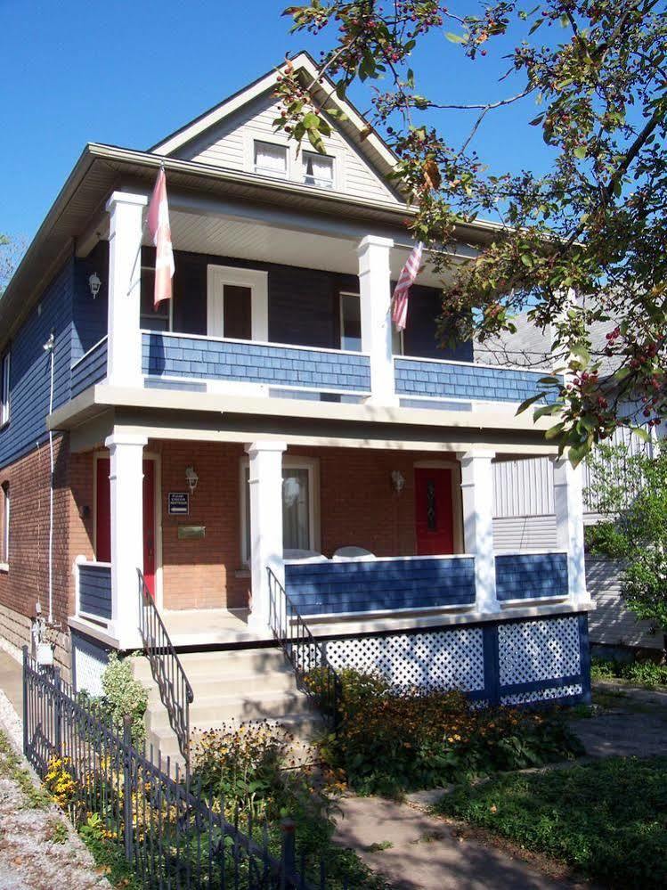 Bluecrest Bed And Breakfast Niagara-Fälle Exterior foto
